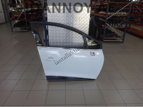 ΠΟΡΤΑ ΕΜΠΡΟΣ ΔΕΞΙΑ ΛΕΥΚΗ RENAULT CLIO 5ΘΥΡΟ 2013 - 2015